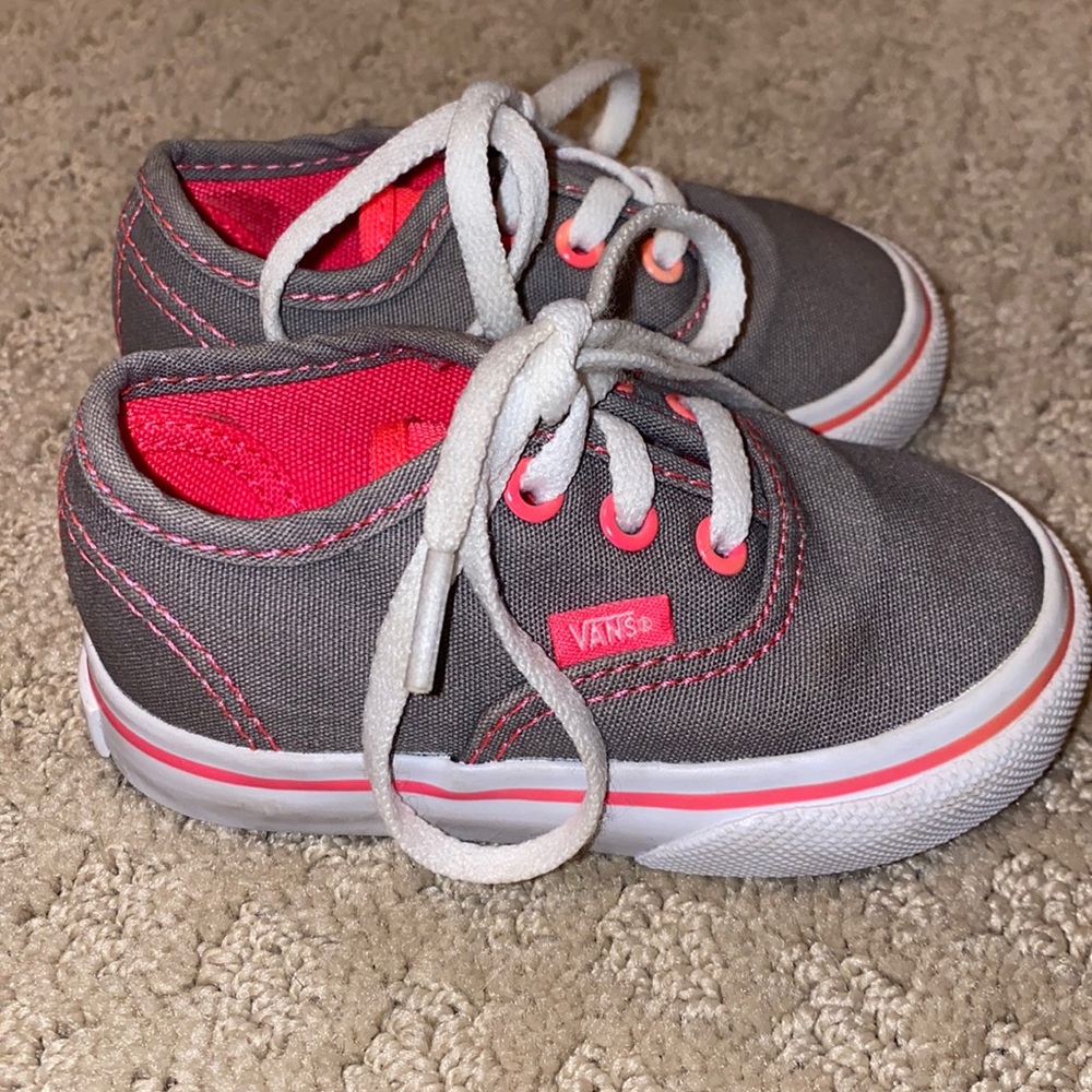 Gray & Pink Vans 💓💓